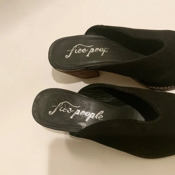 FREE PEOPLE Anya Black Suede Pointed Toe Western Chunky Heel Mules Cowboy Shoes - Picture 4 of 11